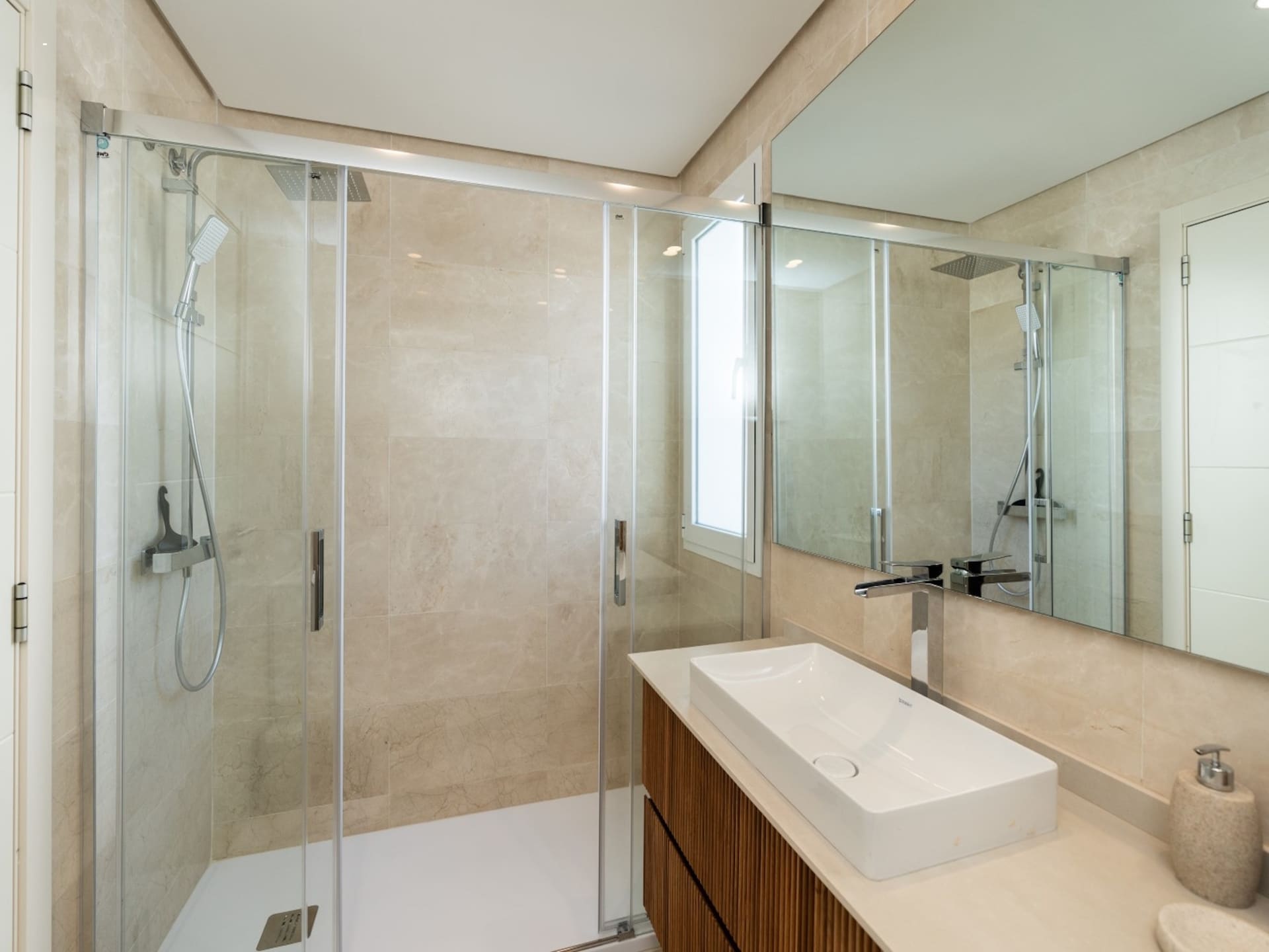 6-persoons penthouse in Casares op 300m van het meer - foto 20