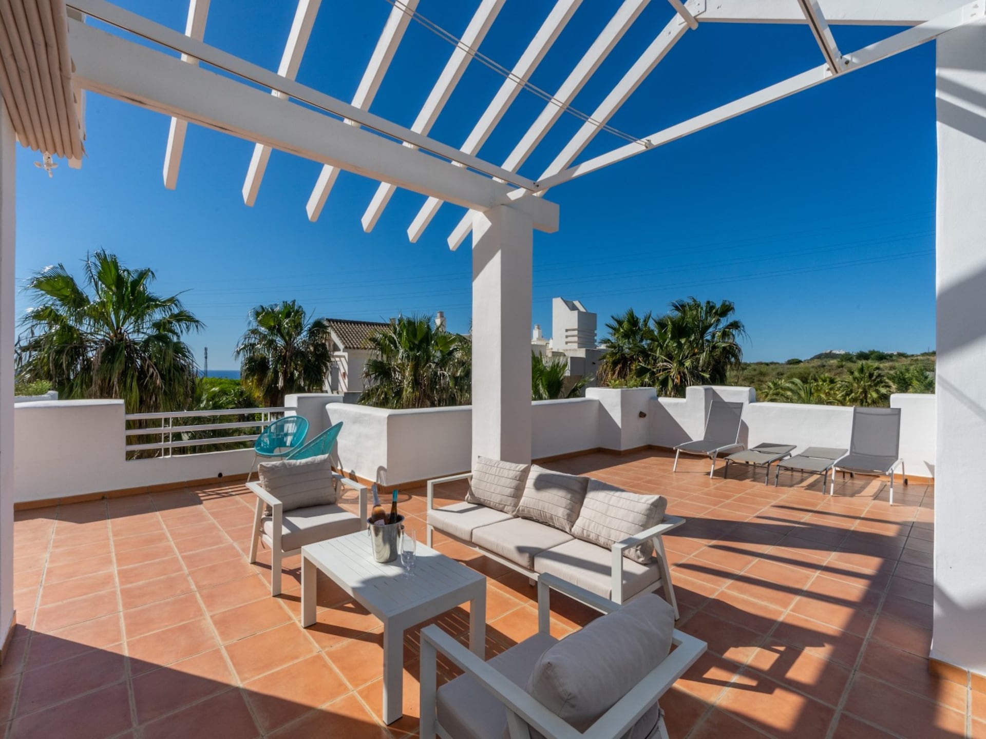 6-persoons penthouse in Casares op 300m van het meer - foto 24