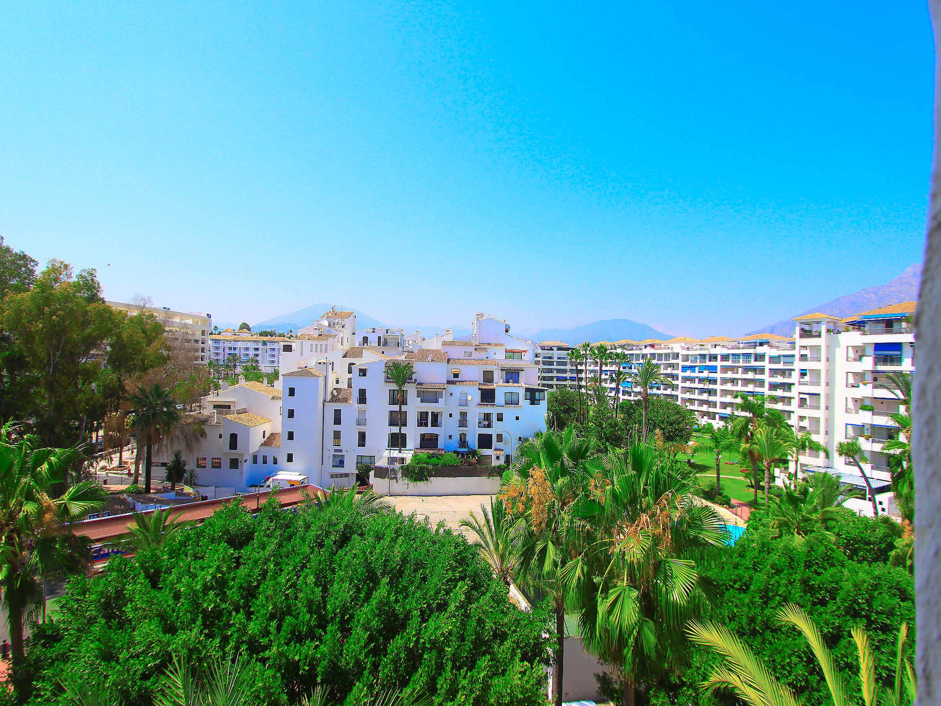 Frontline Puerto Banús: luxe appartement met zeezicht en jachthaven op 250m - foto 28