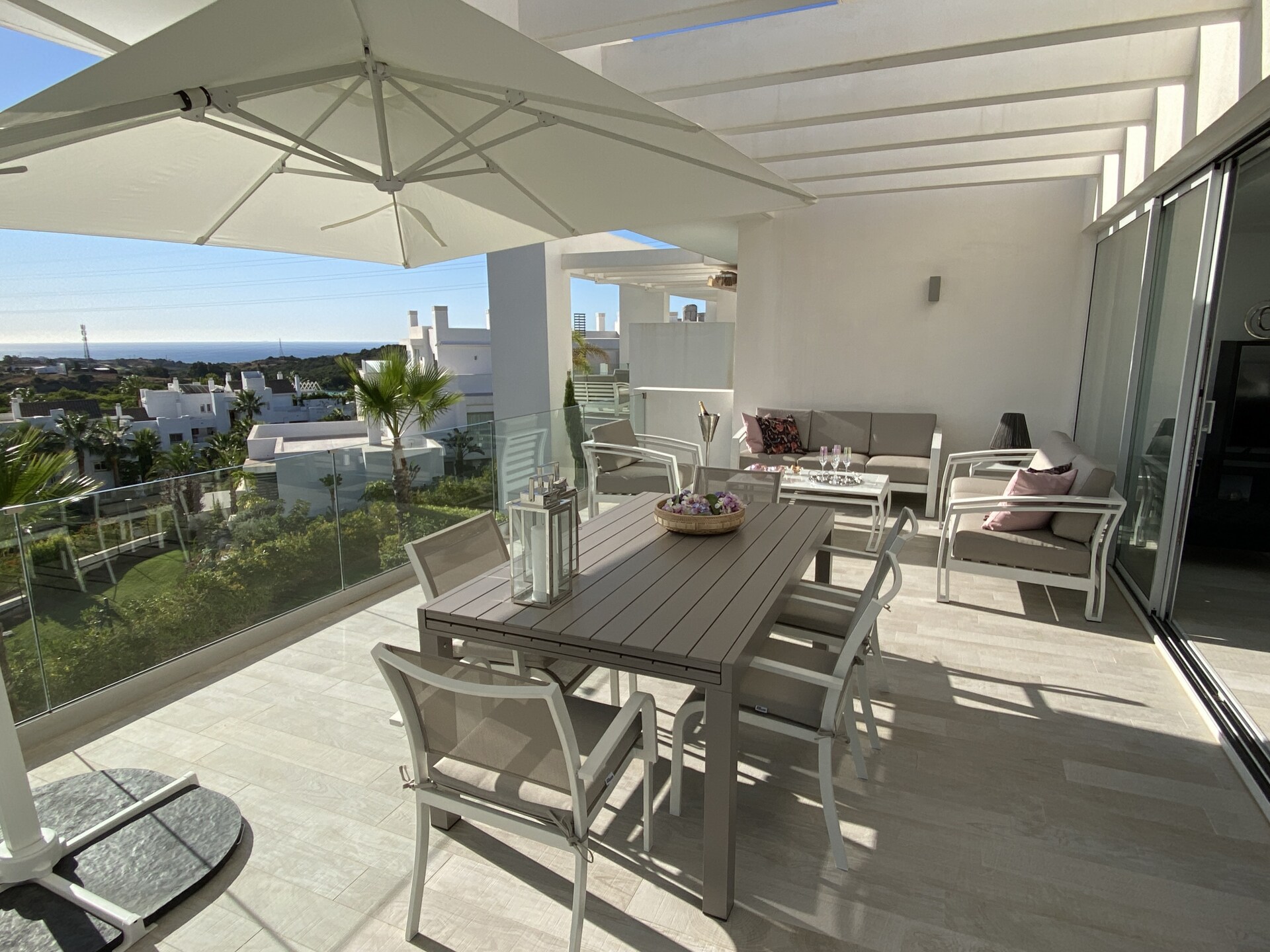 Stijlvol 3-kamerappartement aan de lagune in Casares - foto 29