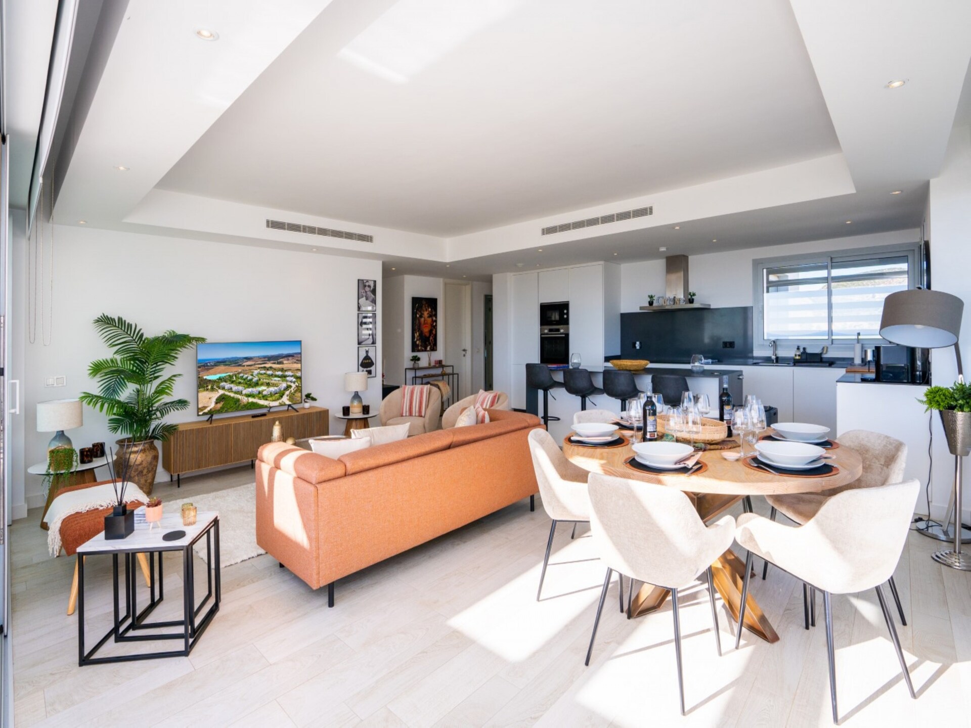 Stijlvol 3-kamerappartement aan de lagune in Casares - foto 16