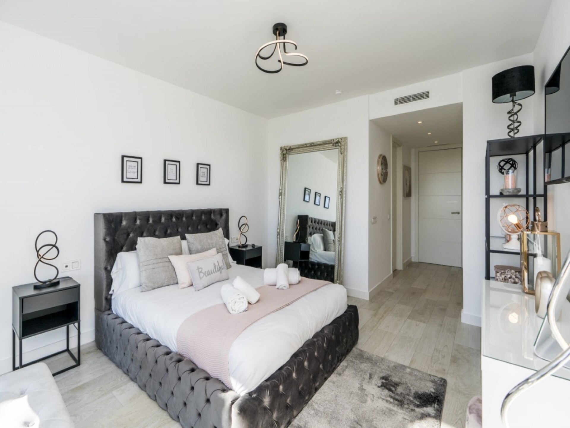 Stijlvol 3-kamerappartement aan de lagune in Casares - foto 20