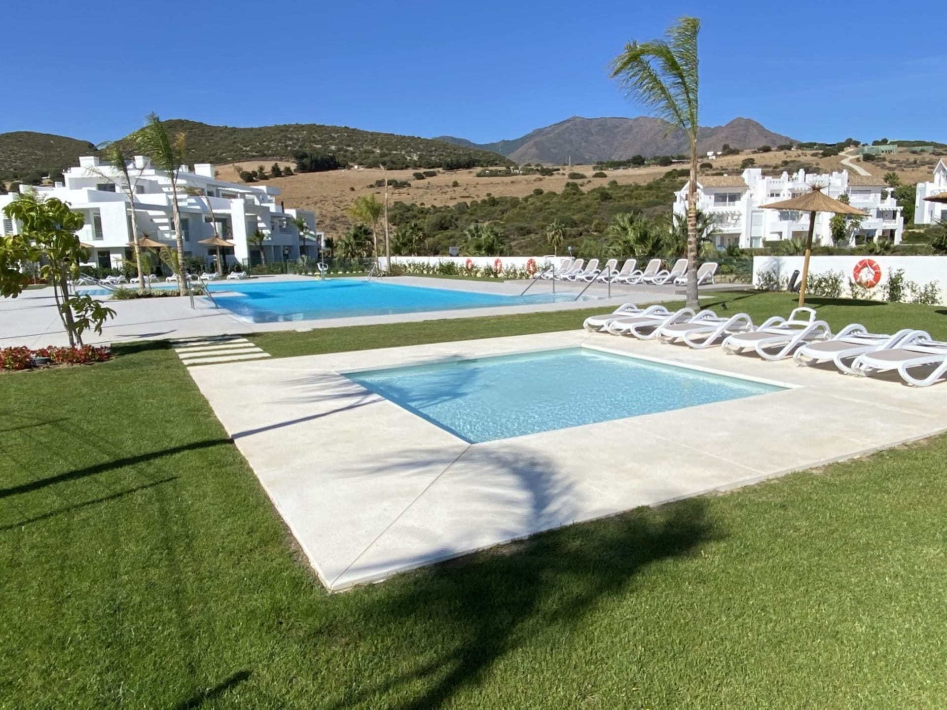 Aan het strand: Stijlvol appartement in Alcazaba Lagoon, Casares · 4 pers. - foto 13