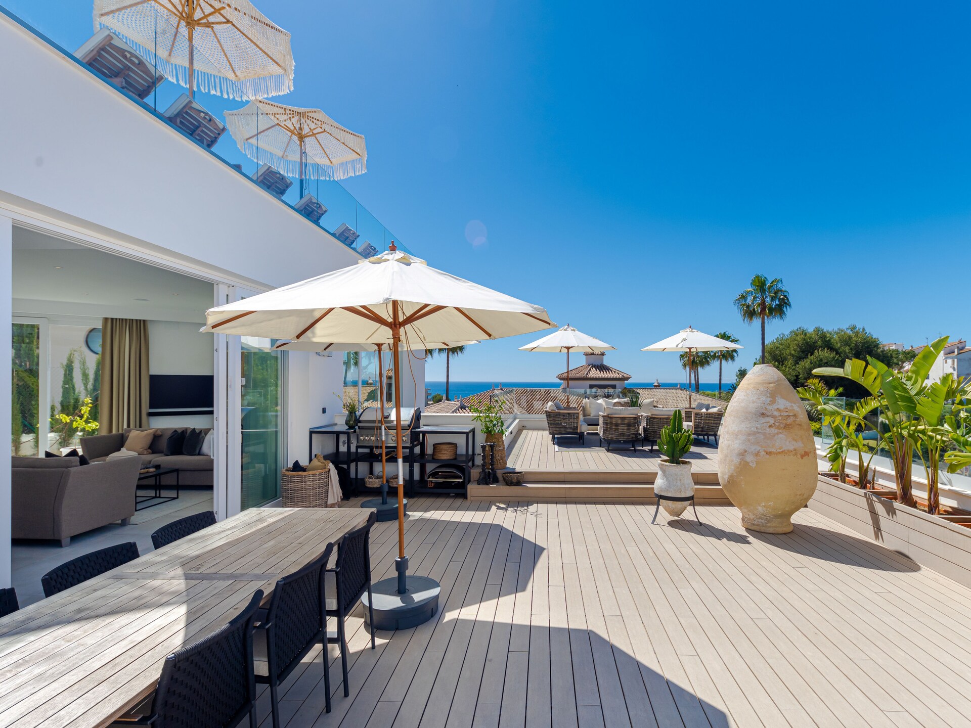 Luxe 18-persoons villa met verwarmd zwembad aan de golfbaan in Mijas Costa - foto 73