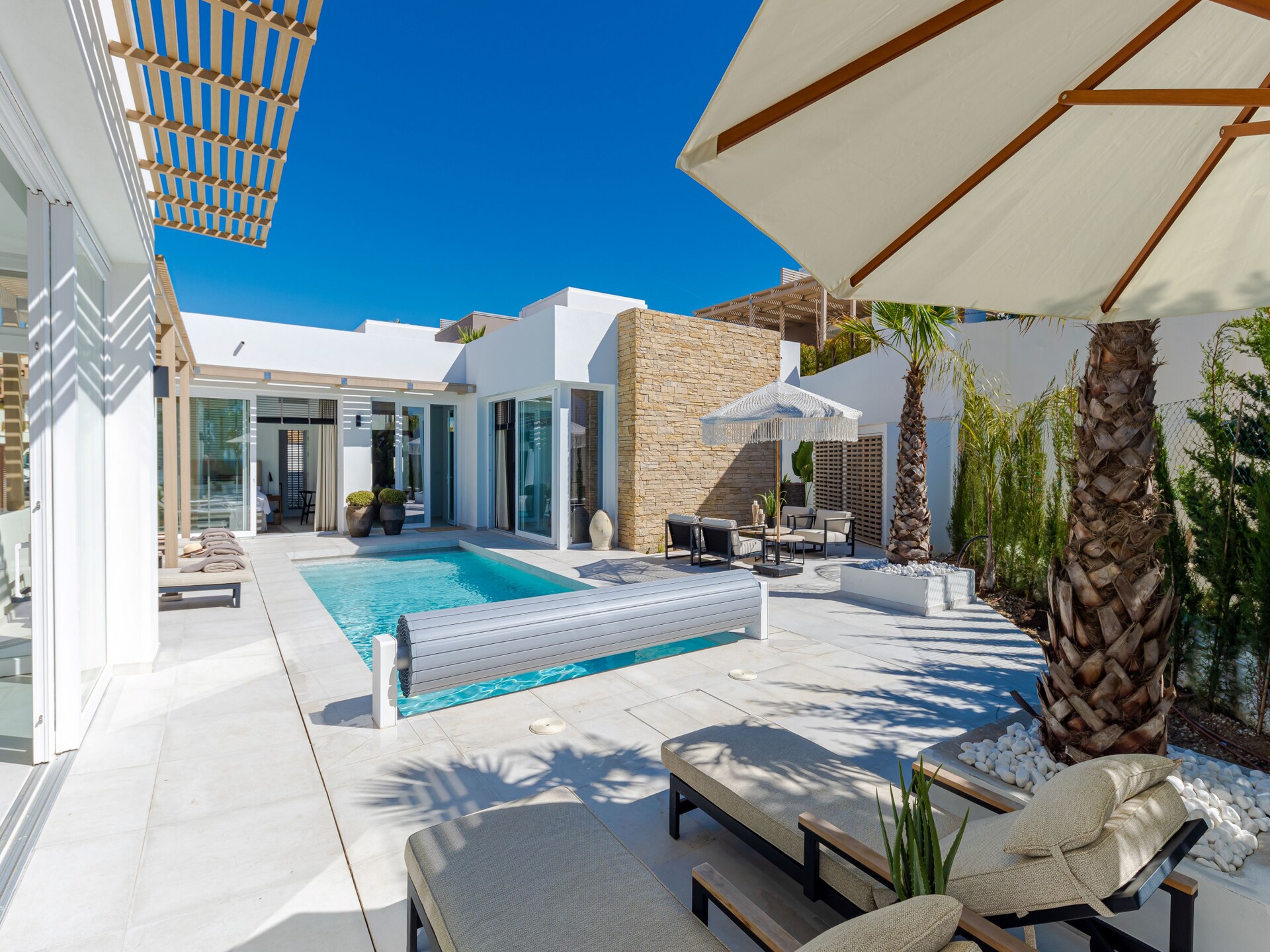 Luxe 18-persoons villa met verwarmd zwembad aan de golfbaan in Mijas Costa - foto 70