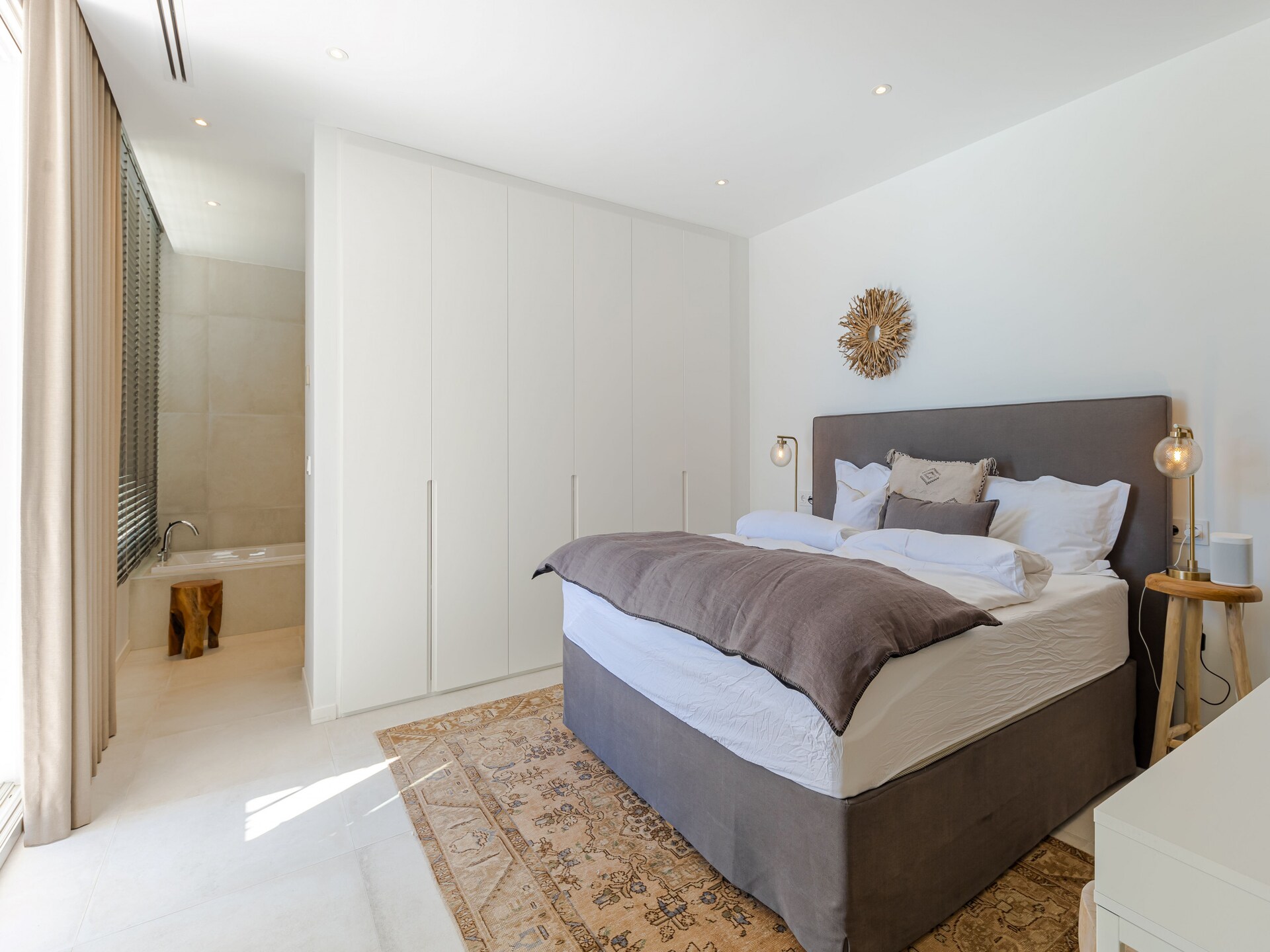 Luxe 18-persoons villa met verwarmd zwembad aan de golfbaan in Mijas Costa - foto 32