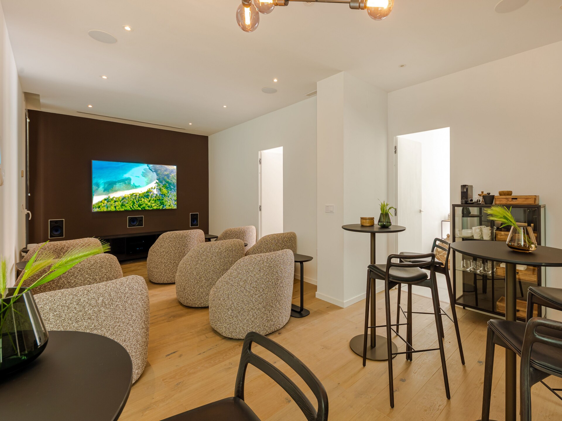 Luxe 18-persoons villa met verwarmd zwembad aan de golfbaan in Mijas Costa - foto 55