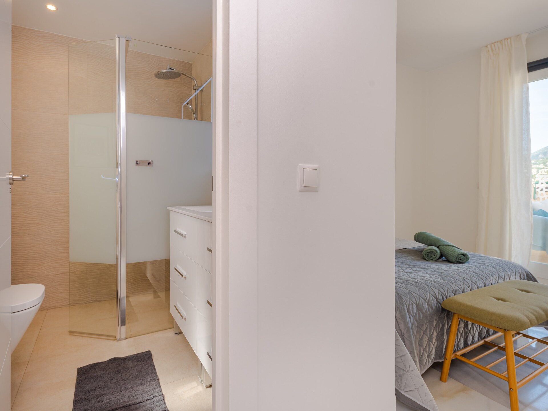 Stijlvol Penthouse in Centrum Marbella met Privé-Jacuzzi & Dakterras - foto 21