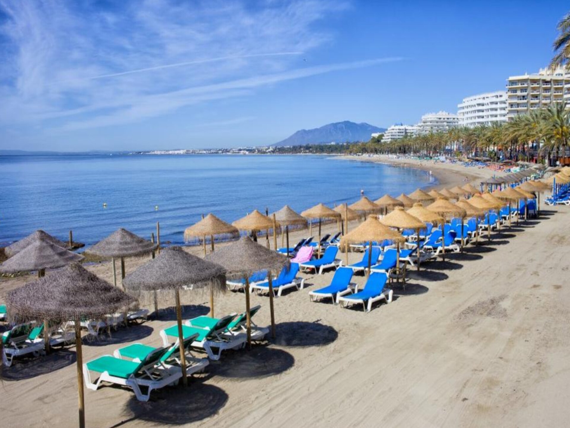 Stijlvol Penthouse in Centrum Marbella met Privé-Jacuzzi & Dakterras - foto 29