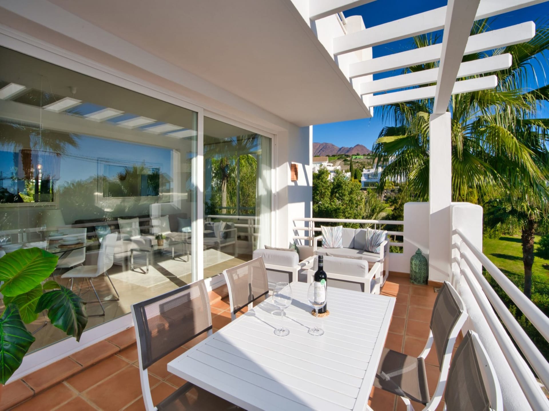 4-persoons modern appartement aan het strand in Casares - foto 21