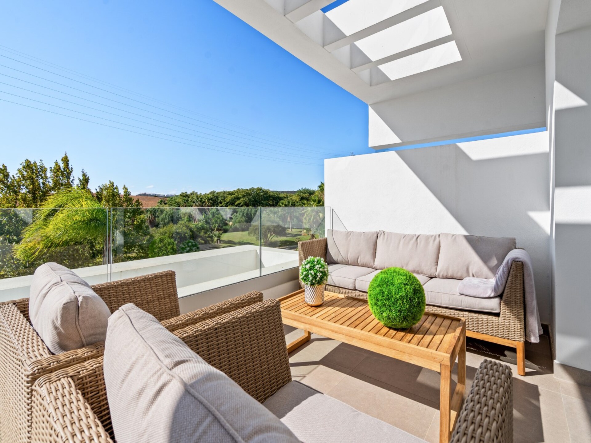 Chic Penthouse met Solarium aan de Lagune van Casares - foto 15