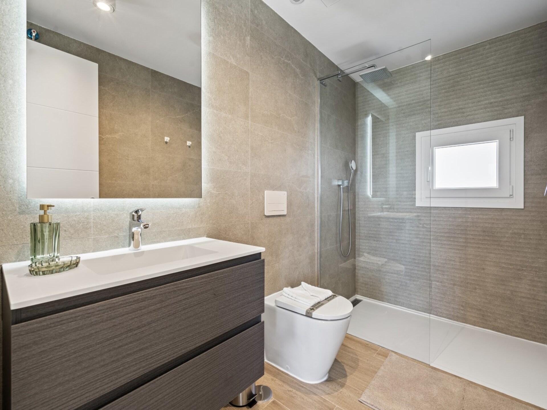 Chic Penthouse met Solarium aan de Lagune van Casares - foto 13