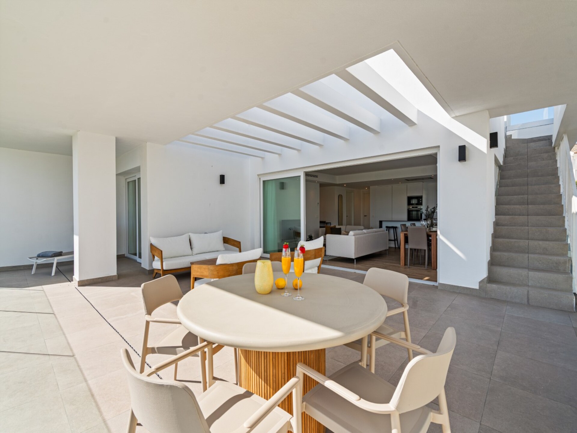 Aan het strand: Ruim appartement in Casares met solarium - foto 15