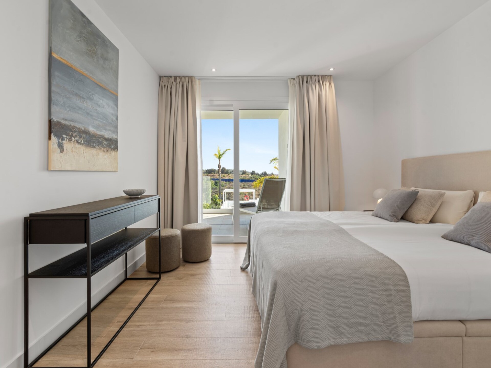 Aan het strand: Ruim appartement in Casares met solarium - foto 14
