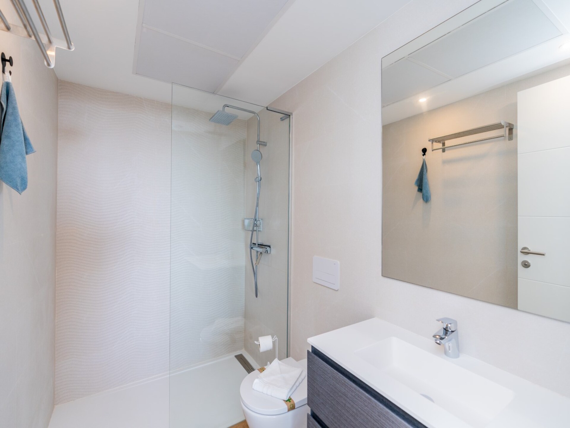 Strandappartement Alcazaba Lagoon: 10 meter van zee, zwembad & golf - foto 16