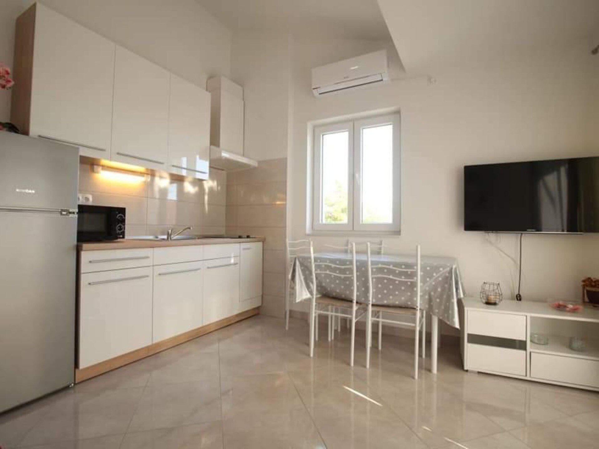 Apartments Ana - One bedroom apartment A2 - foto 13
