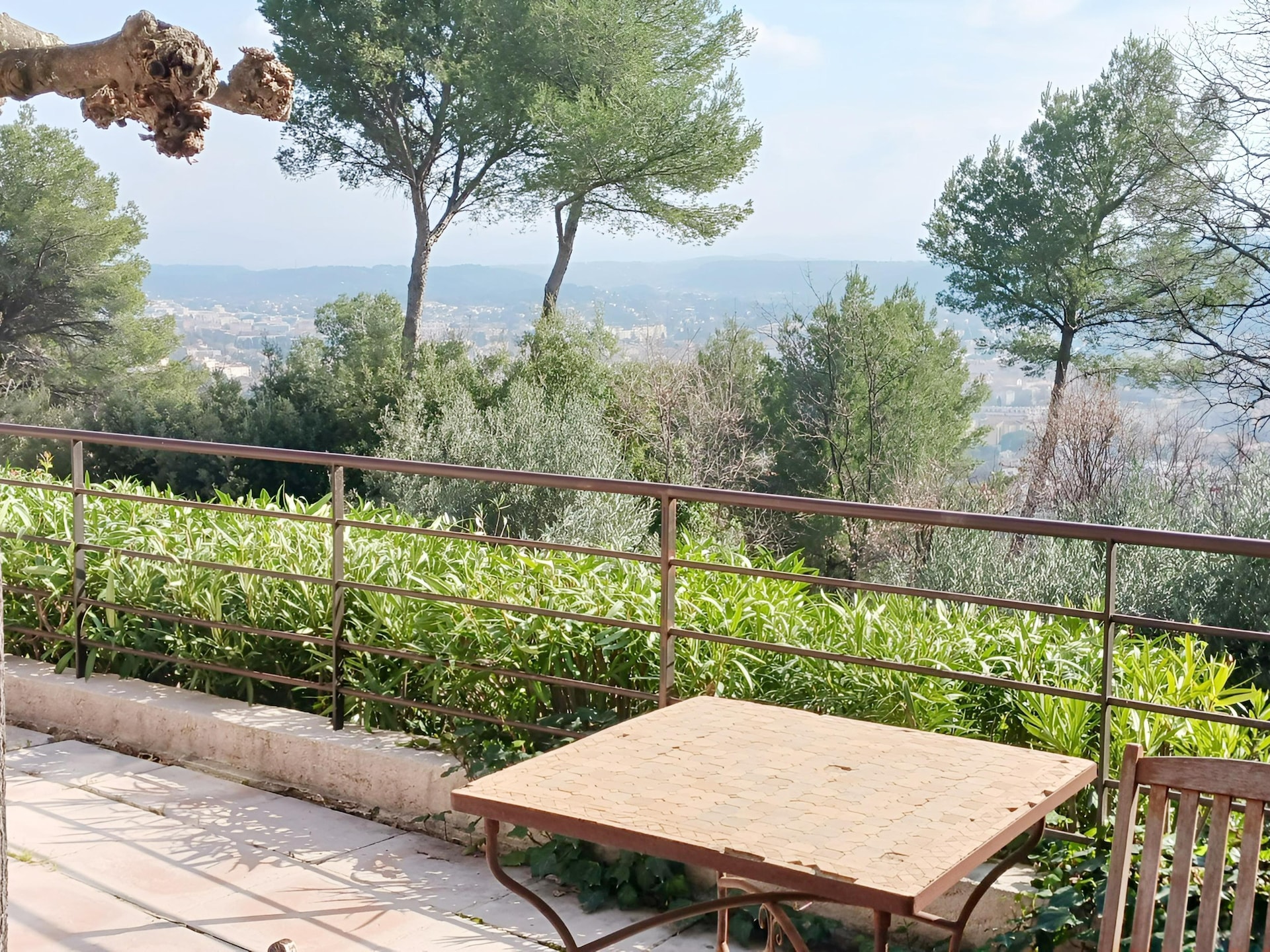 Vrijstaande villa met panoramisch uitzicht en privézwembad in Draguignan - foto 17