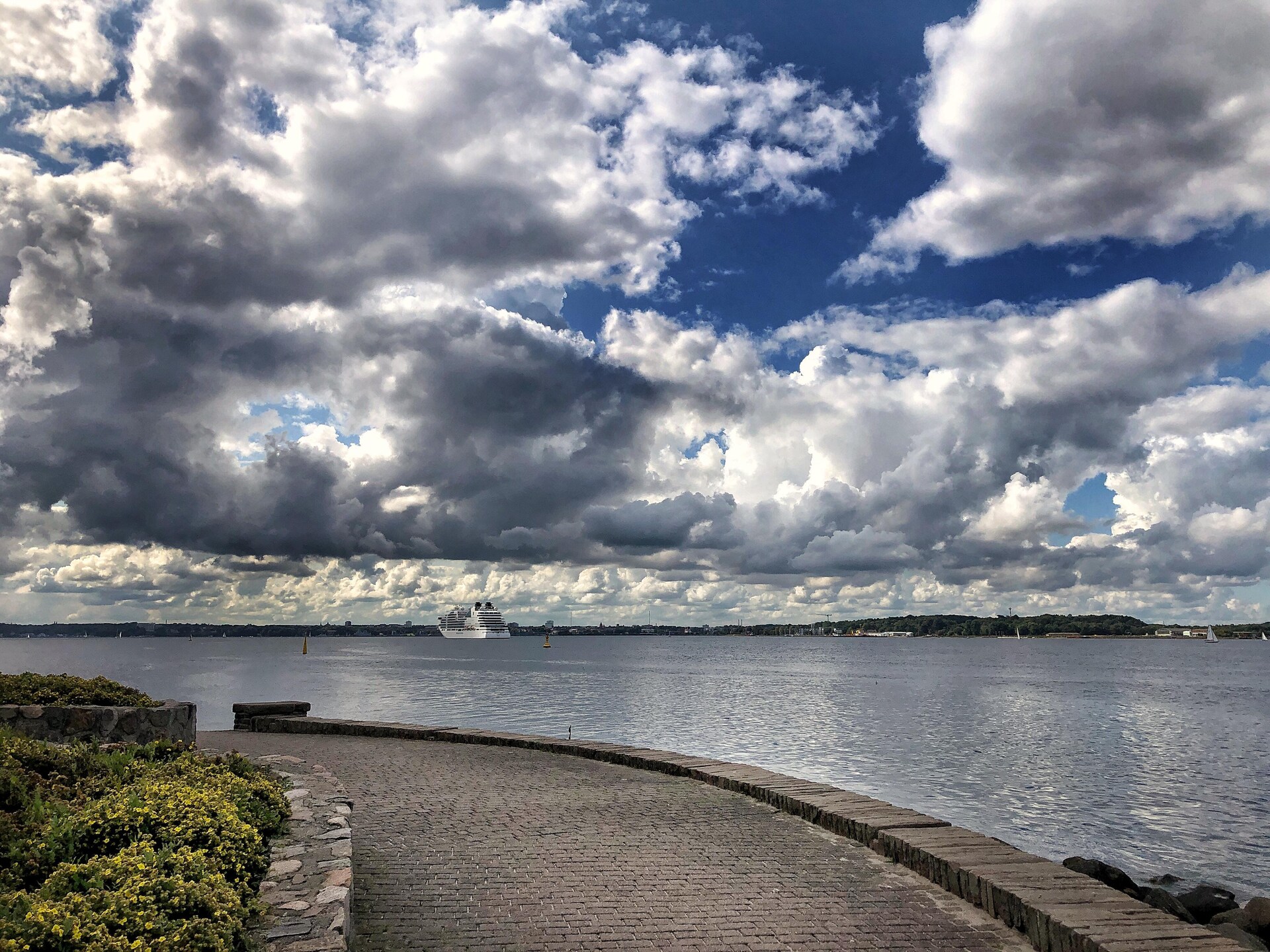 Stijlvolle eenpersoonskamer aan de landzijde, 20 meter van het strand in Heikendorf - foto 29