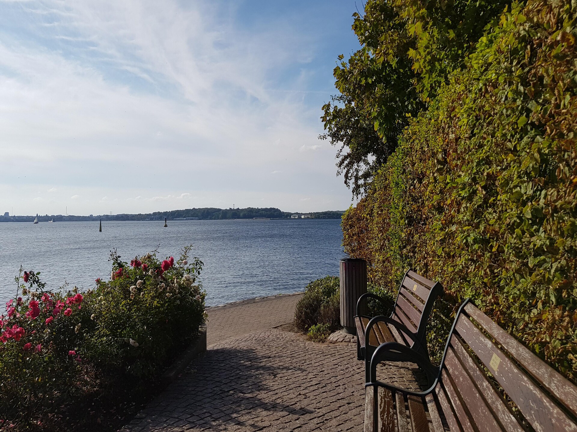 Stijlvolle eenpersoonskamer aan de landzijde, 20 meter van het strand in Heikendorf - foto 25