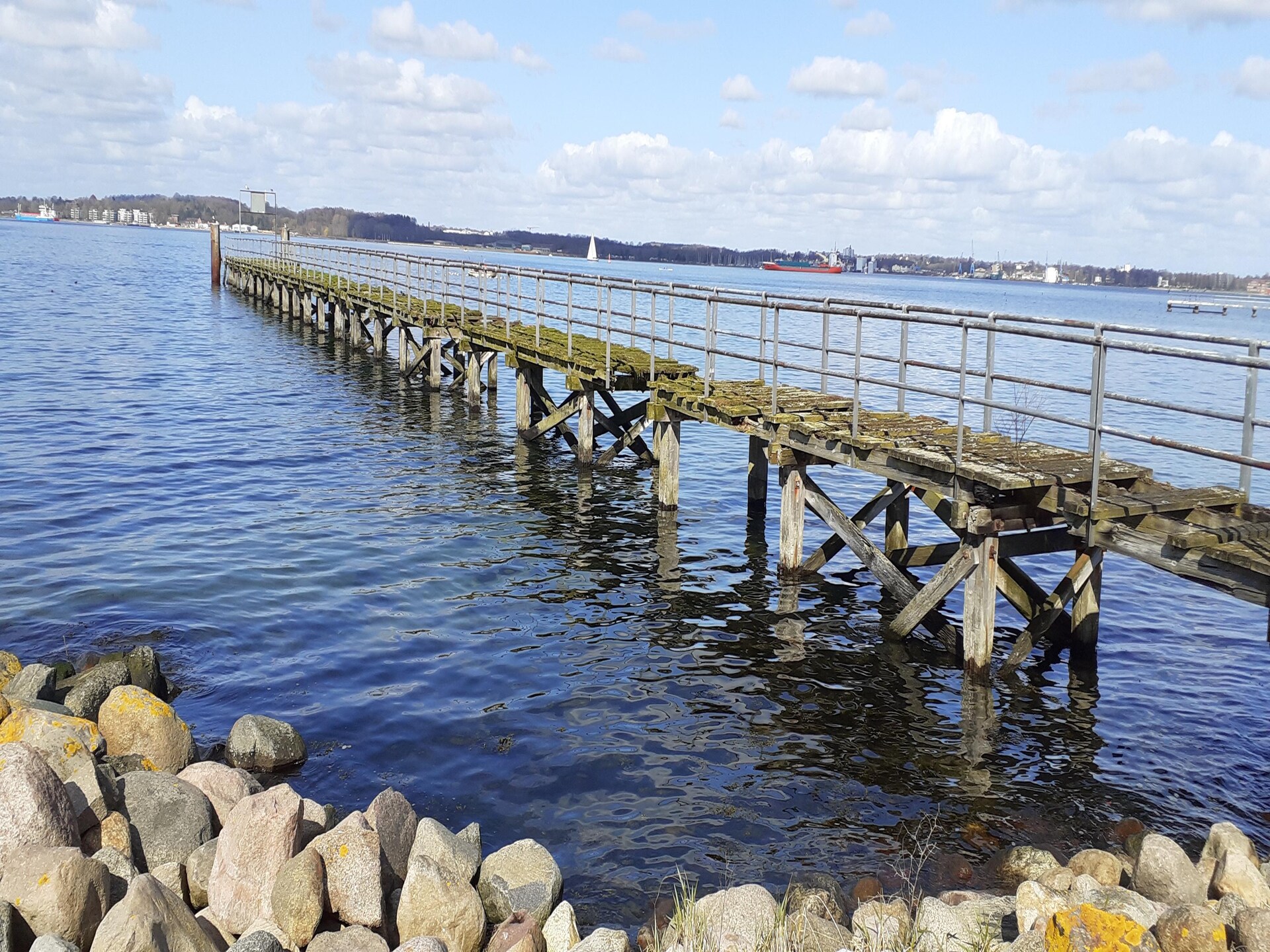Stijlvolle eenpersoonskamer aan de landzijde, 20 meter van het strand in Heikendorf - foto 30
