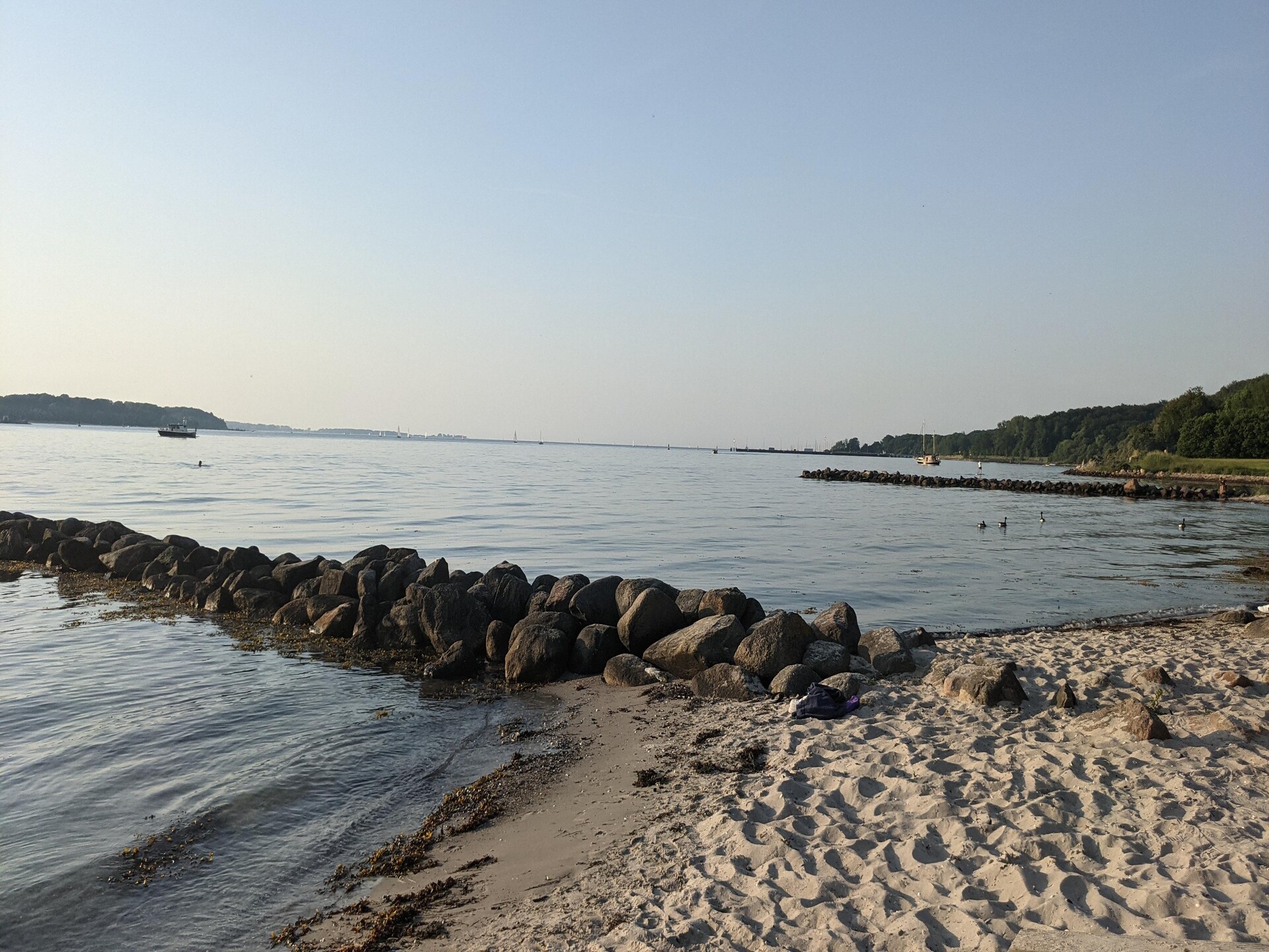 Stijlvolle eenpersoonskamer aan de landzijde, 20 meter van het strand in Heikendorf - foto 31