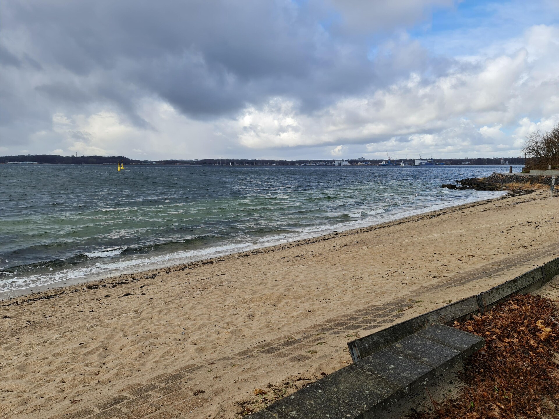 Stijlvolle eenpersoonskamer aan de landzijde, 20 meter van het strand in Heikendorf - foto 34