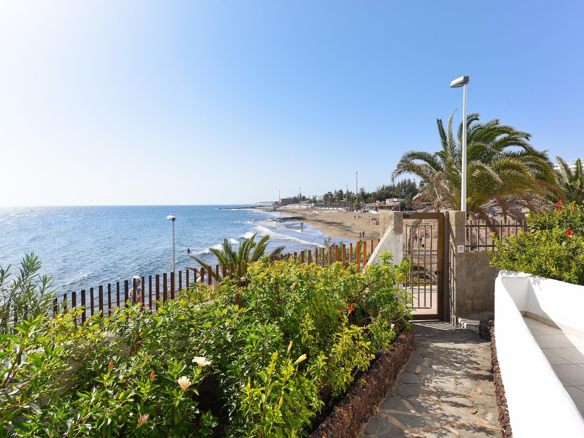Zorgeloze vakantie in Maspalomas: Gelijkvloers appartement met zwembad - foto 23