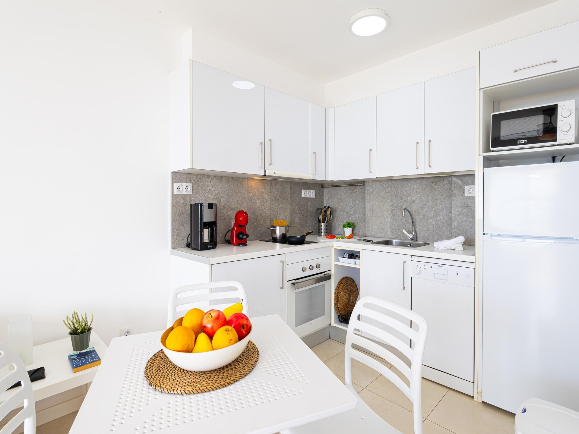 Zorgeloze vakantie in Maspalomas: Gelijkvloers appartement met zwembad - foto 2