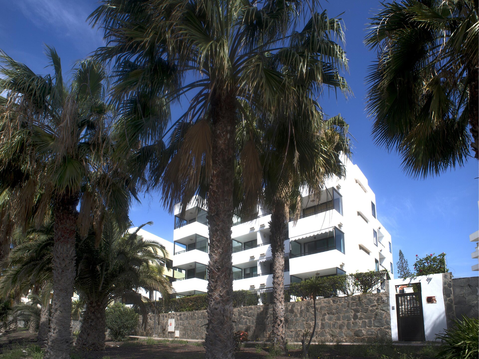 VERIL: Gelijkvloerse villa met privéterras en gedeeld zwembad in Maspalomas - foto 19