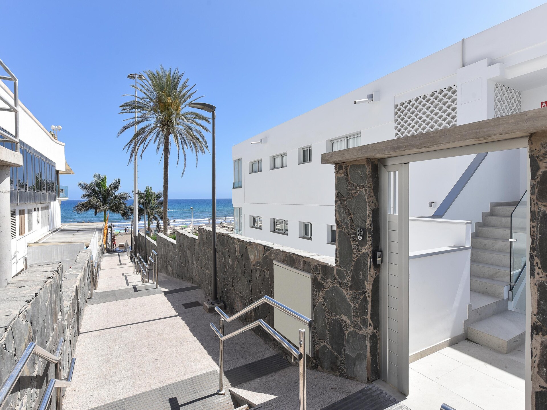 Zorgeloze bungalow in Maspalomas: privéterras, zwembad & airco - foto 7