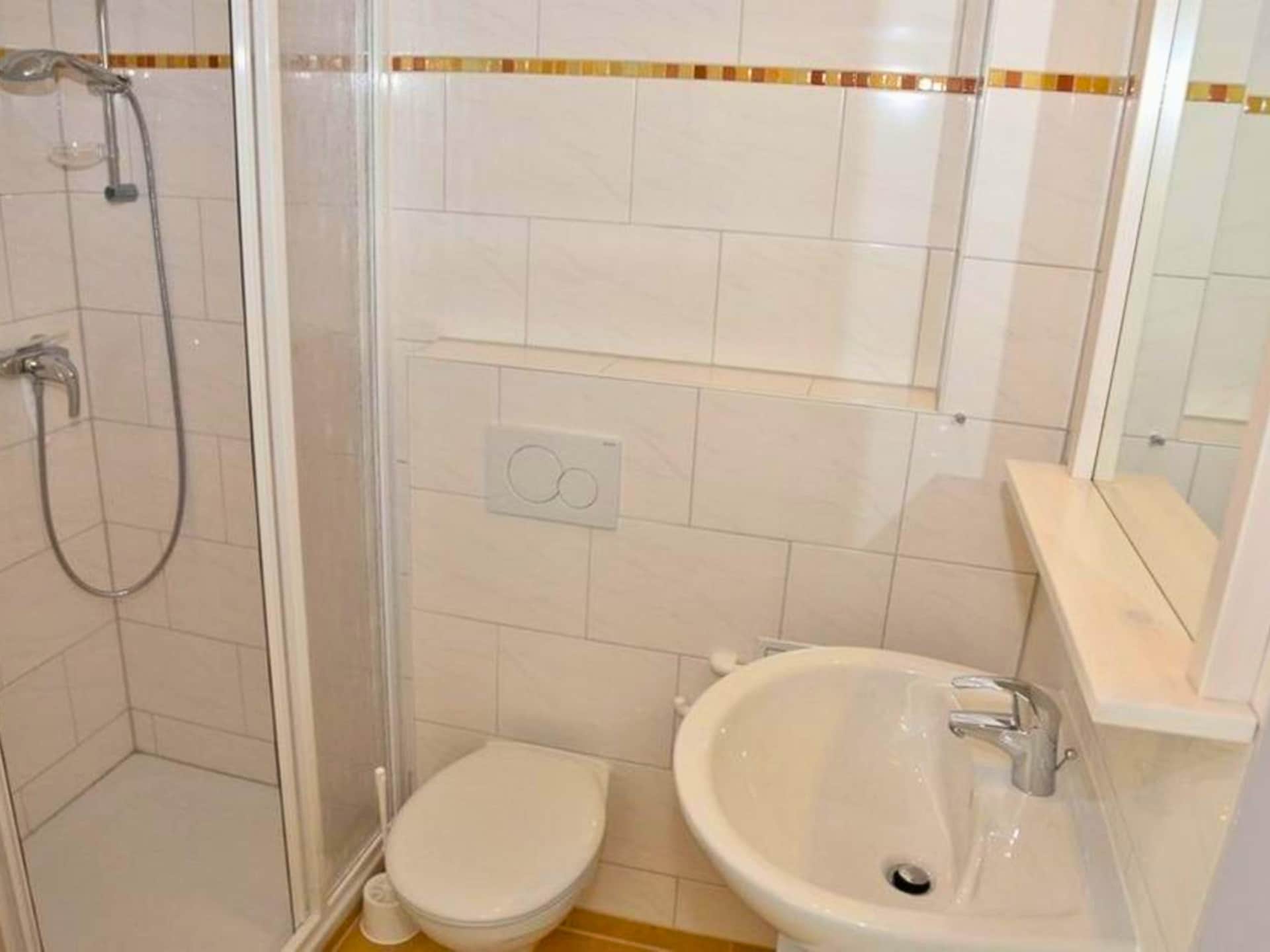 5-persoons appartement aan zee in Burgtiefe-Südstrand - foto 24