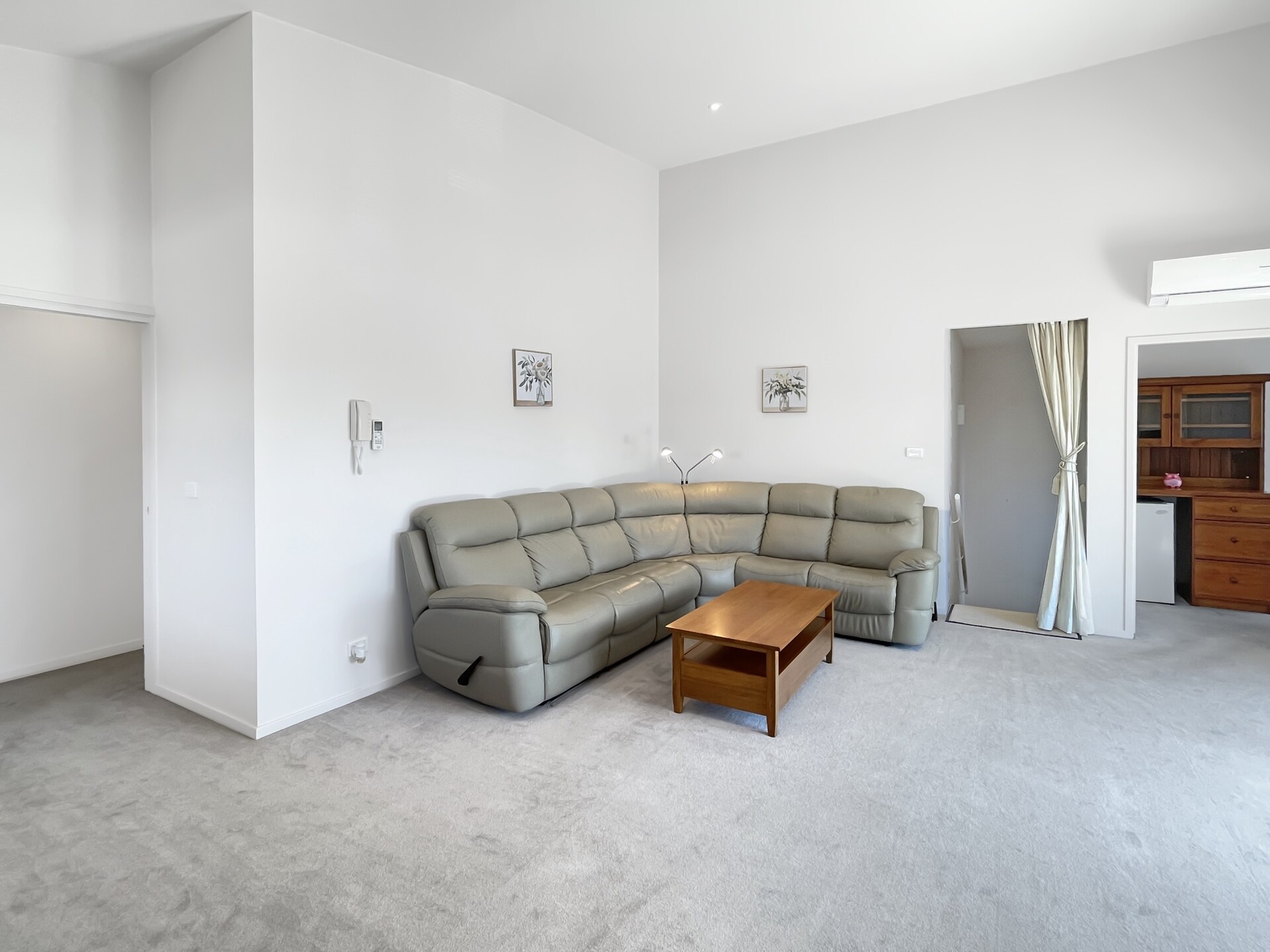 Licht appartement met 3 slaapkamers vlakbij het strand in Batehaven - foto 2