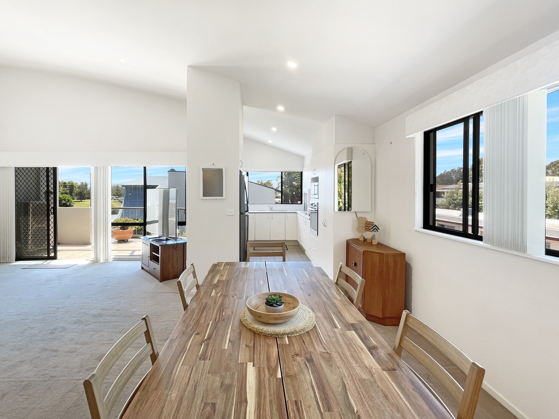 Licht appartement met 3 slaapkamers vlakbij het strand in Batehaven - foto 5