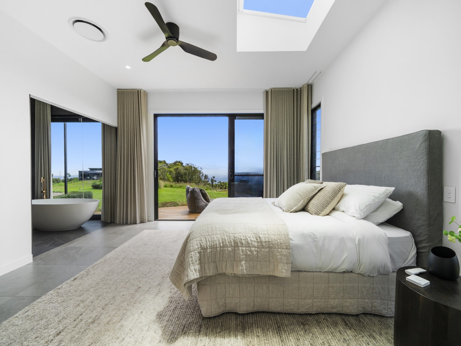 Modern vakantiehuis voor 8 in het groene hart van Springbrook - foto 2