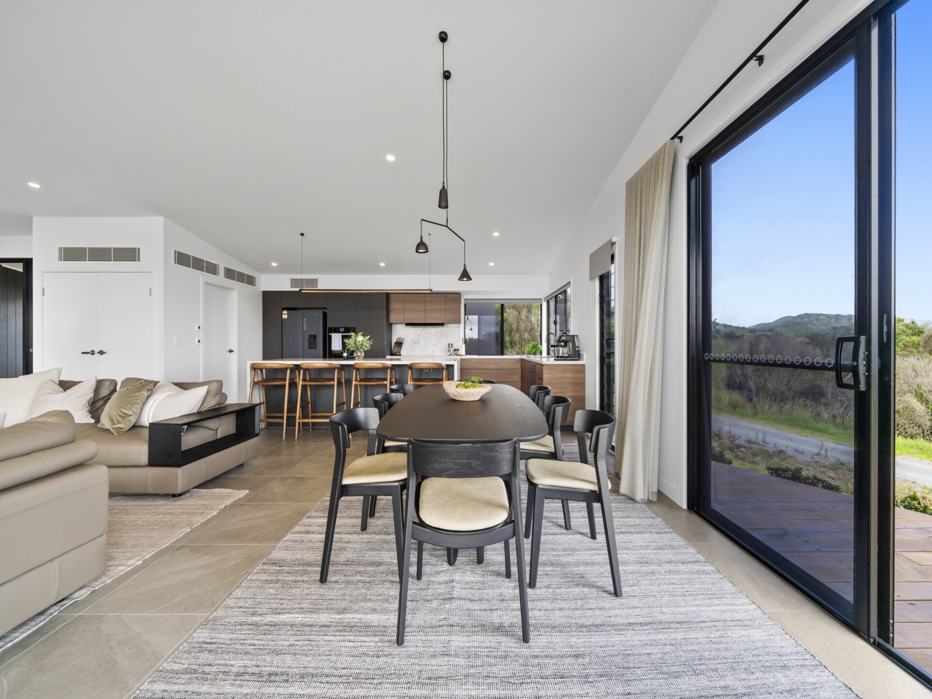 Modern vakantiehuis voor 8 in het groene hart van Springbrook - foto 3