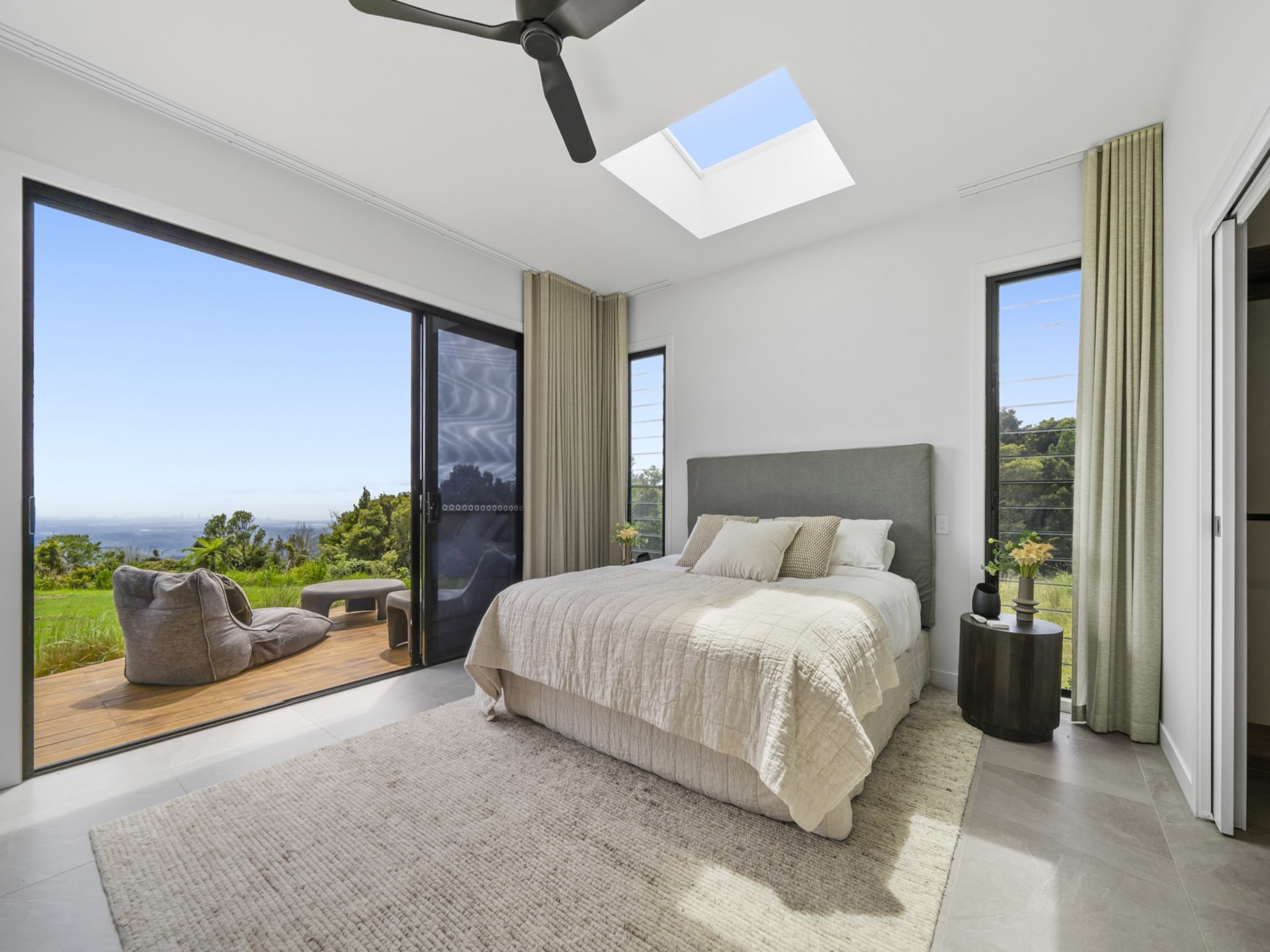 Modern vakantiehuis voor 8 in het groene hart van Springbrook - foto 7