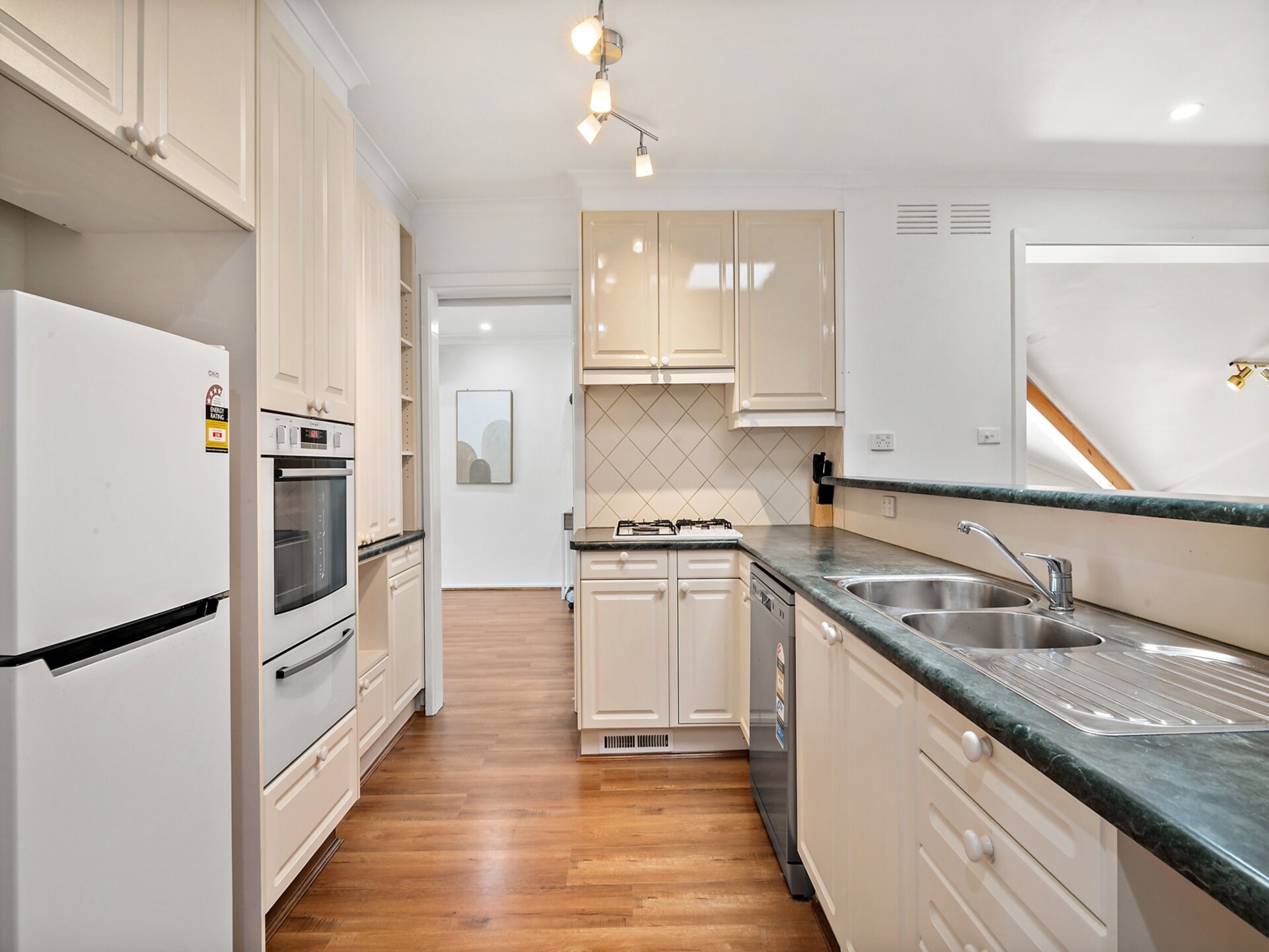 Ruim appartement in Doncaster East voor 8 personen - foto 11