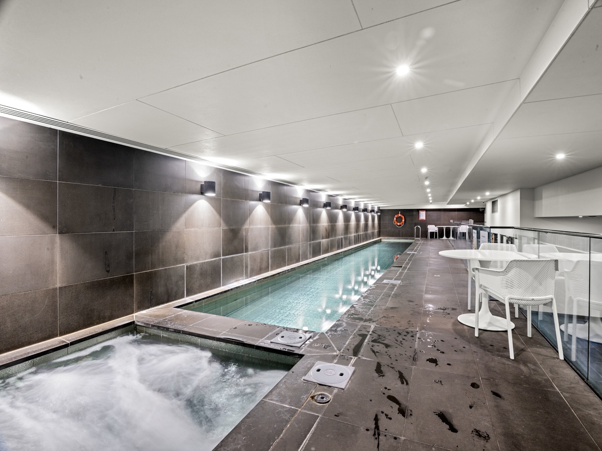 Modern appartement met 2 slaapkamers in Brunswick East - foto 15