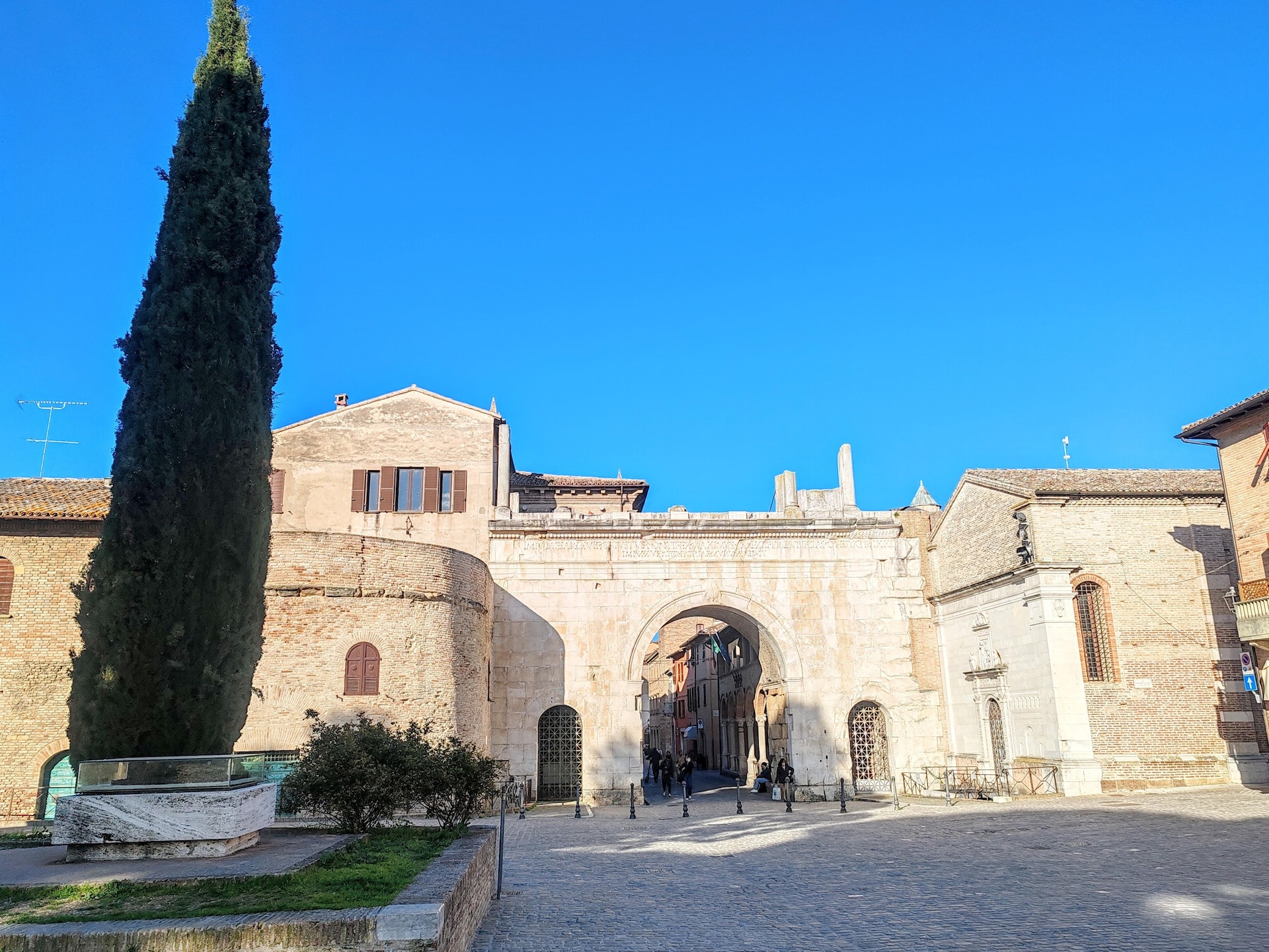 Op 700 m van het strand: Ruim appartement Mura San Gallo in Fano - foto 30