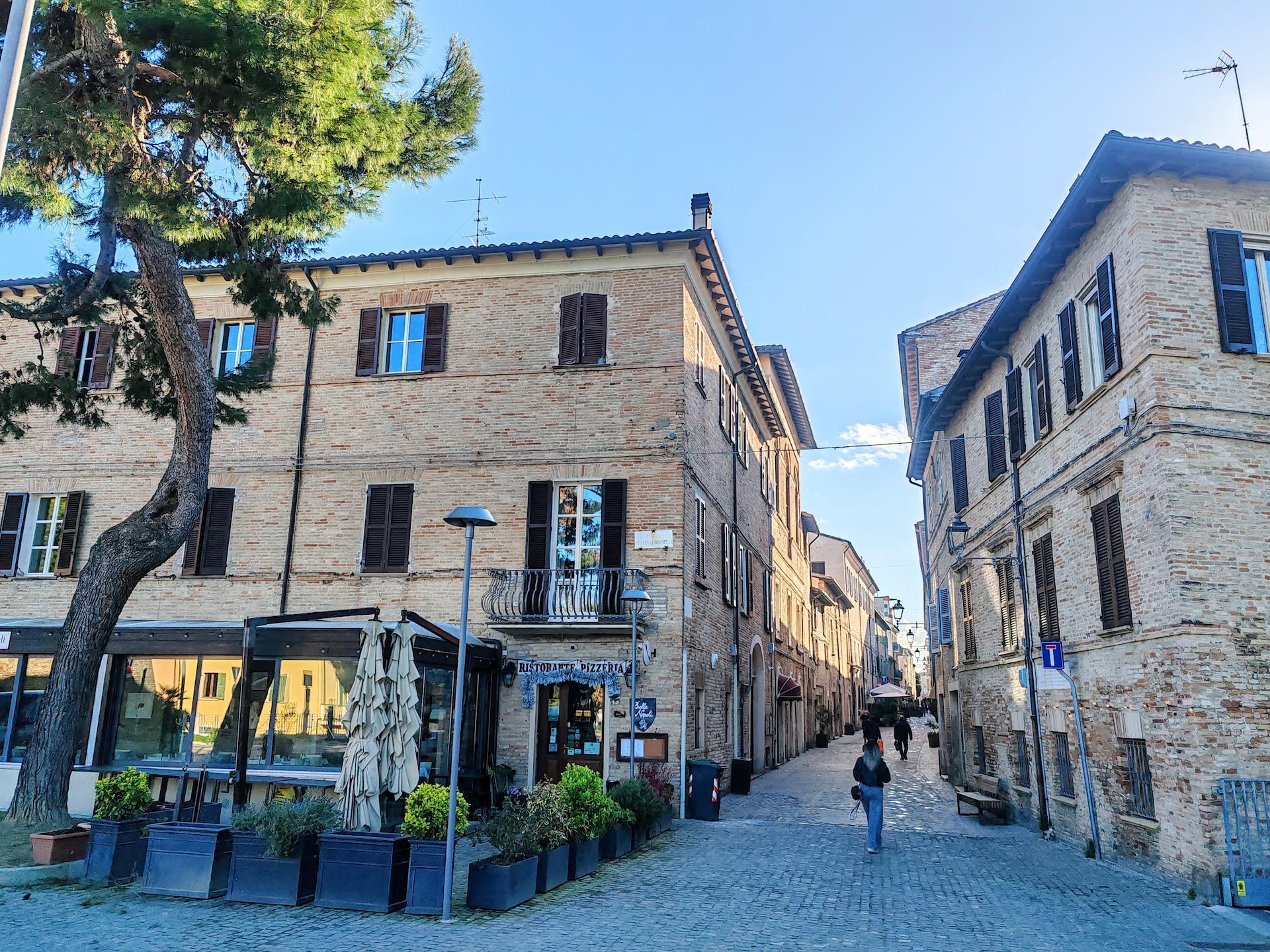 Op 700 m van het strand: Ruim appartement Mura San Gallo in Fano - foto 33