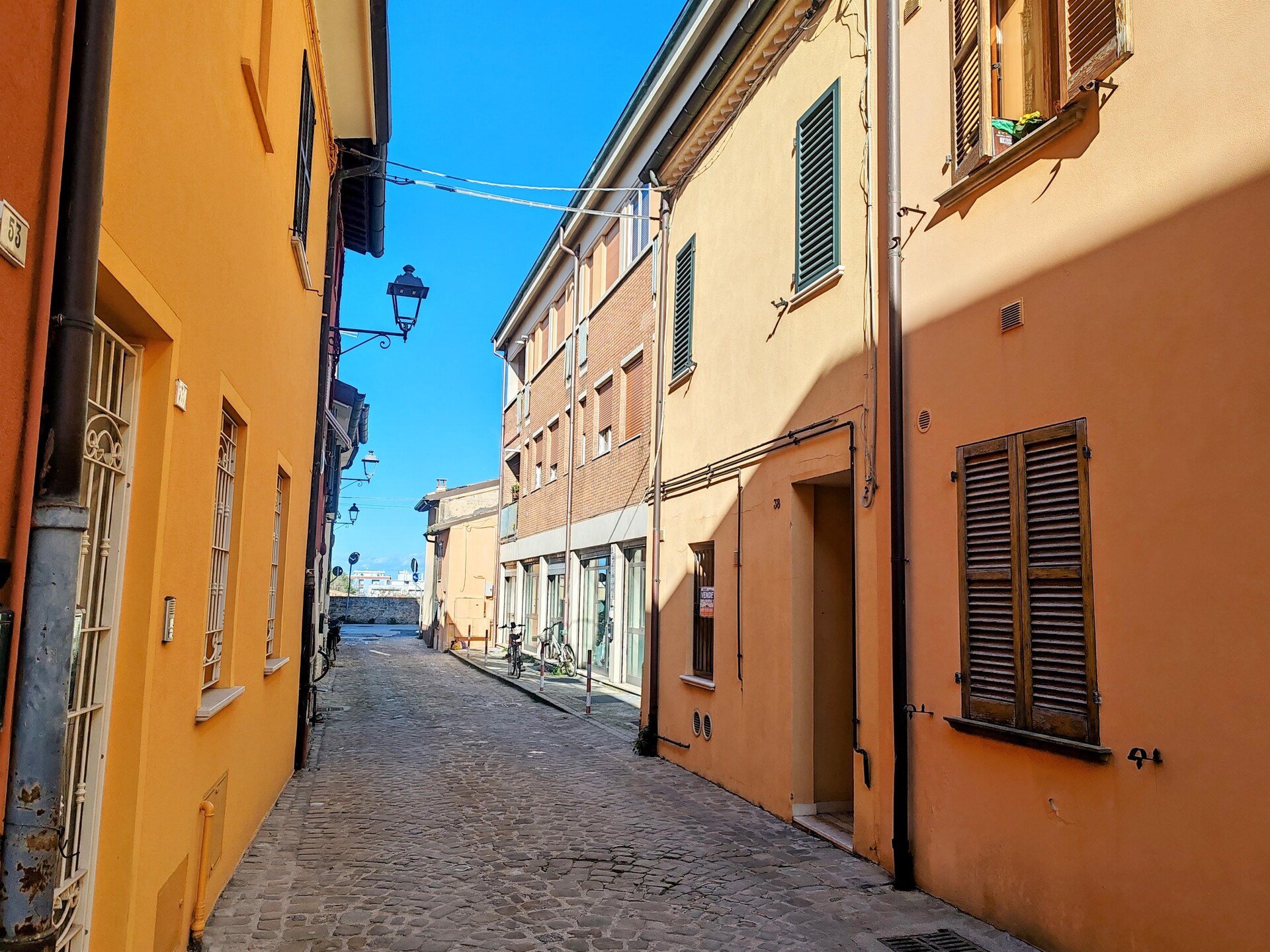Op 700 m van het strand: Ruim appartement Mura San Gallo in Fano - foto 9