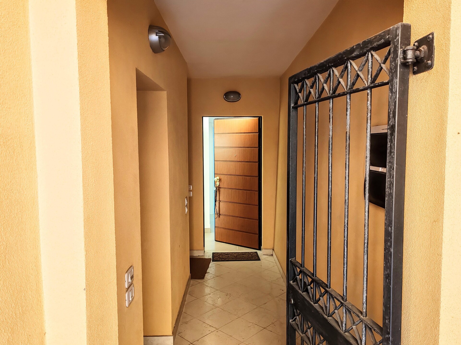 Op 700 m van het strand: Ruim appartement Mura San Gallo in Fano - foto 10