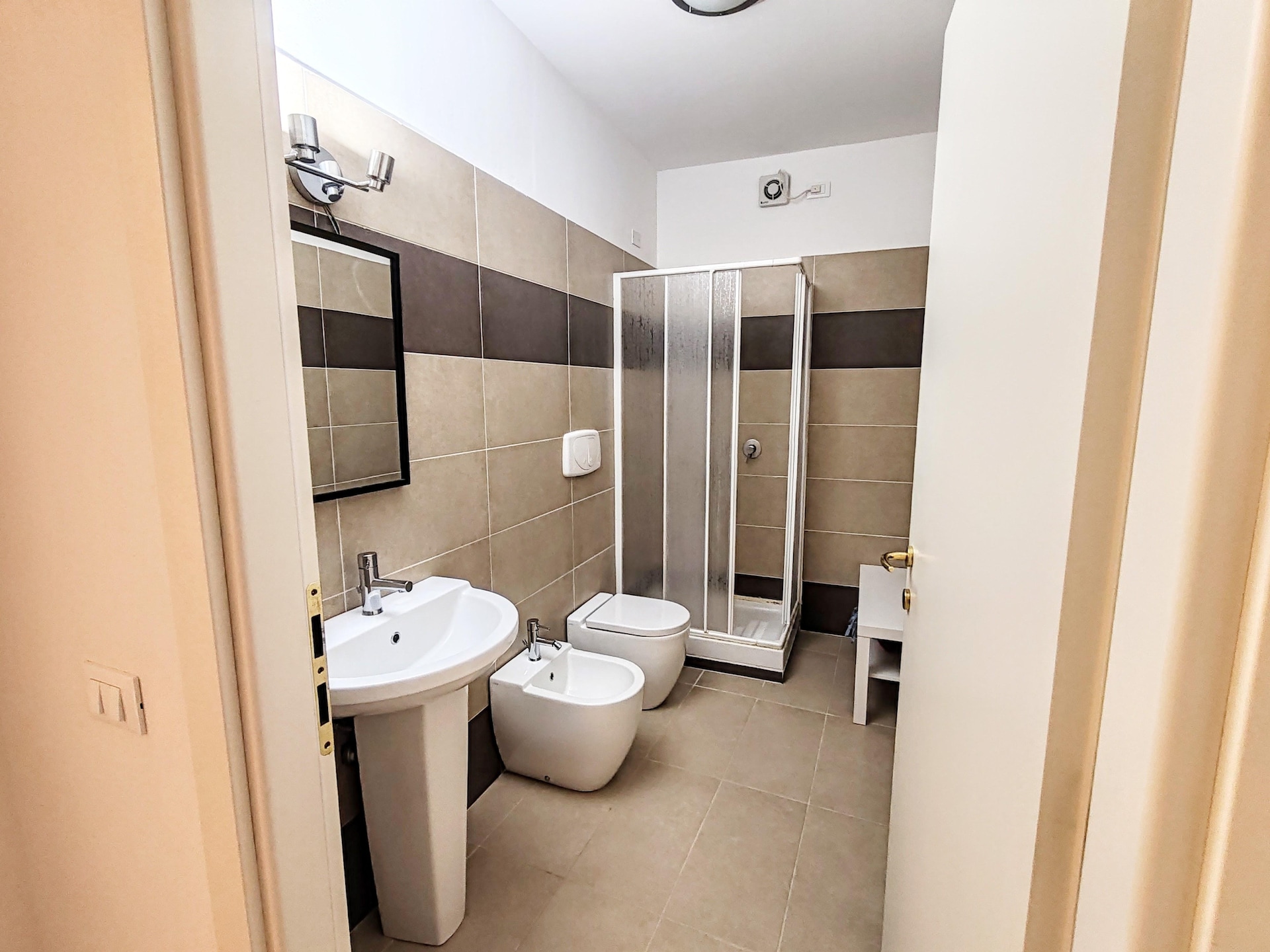Op 700 m van het strand: Ruim appartement Mura San Gallo in Fano - foto 25