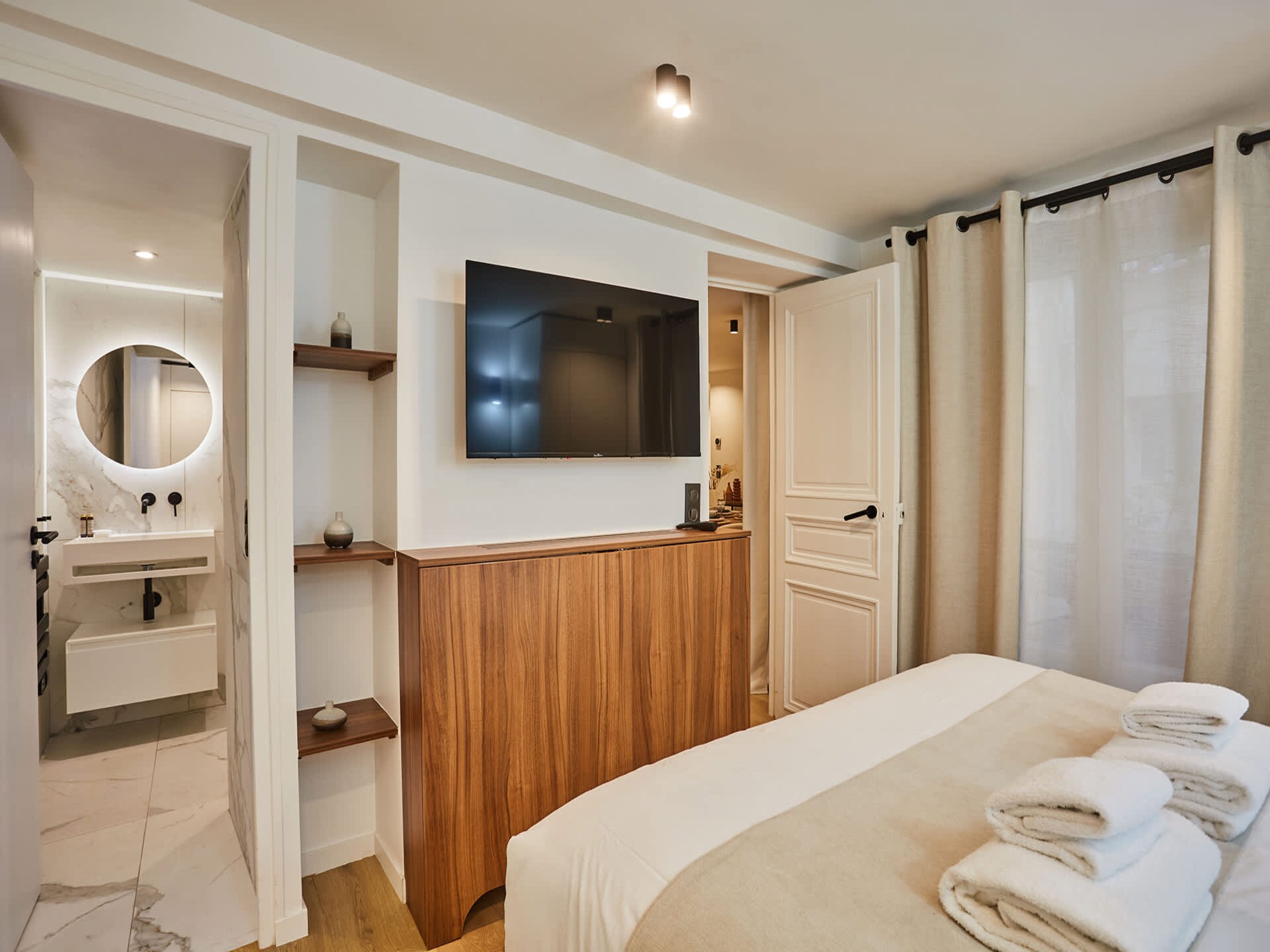 Stijlvol appartement met airco in levendig hart van Parijs - foto 13