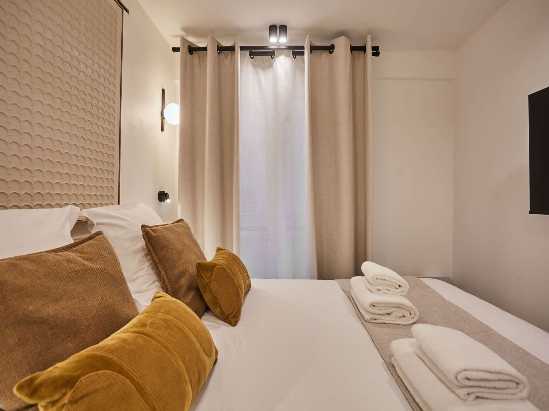 Stijlvol appartement met airco in levendig hart van Parijs - foto 14
