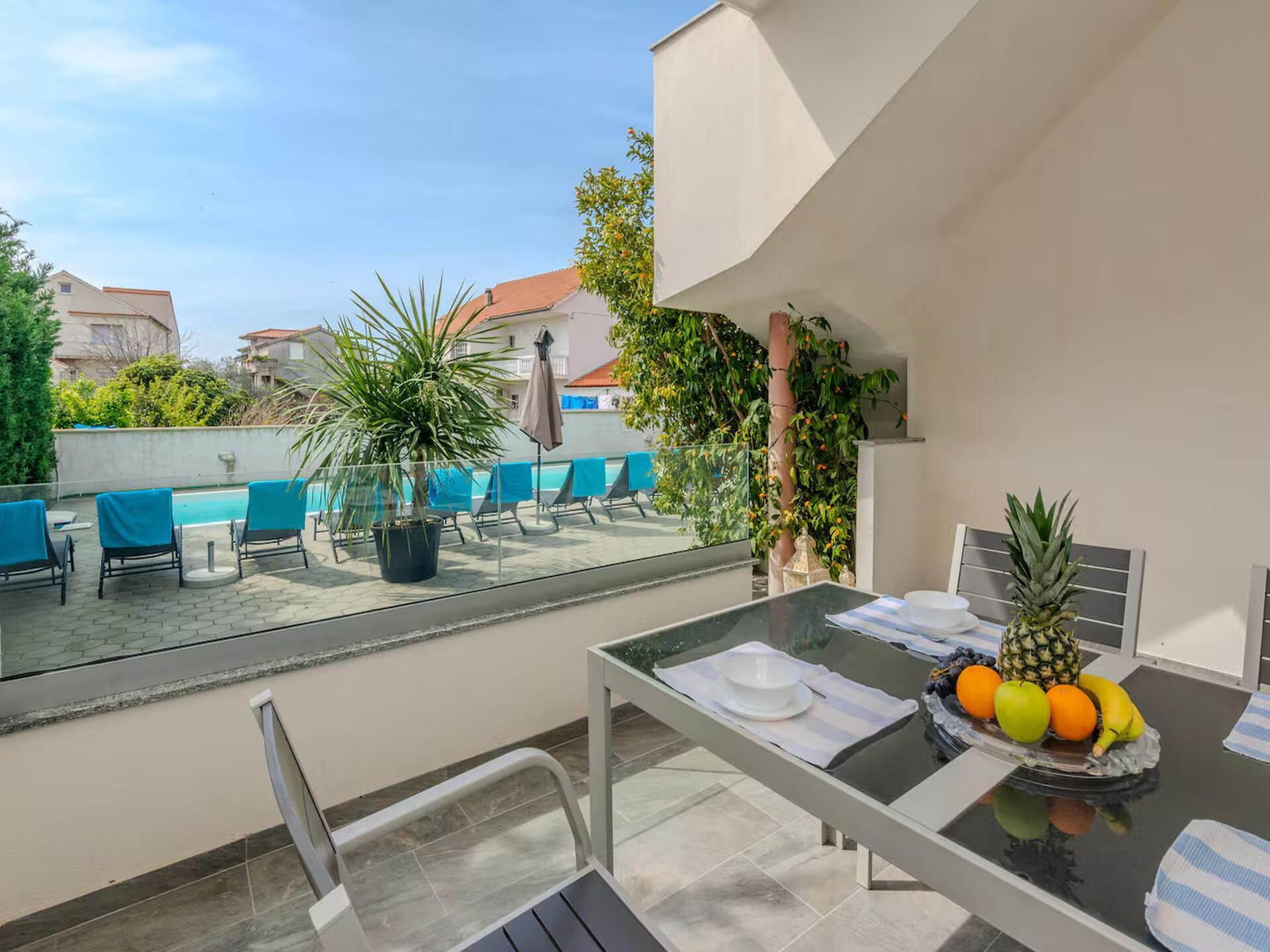 Romantische villa met gedeeld zwembad en privéterras nabij Zadar - foto 17
