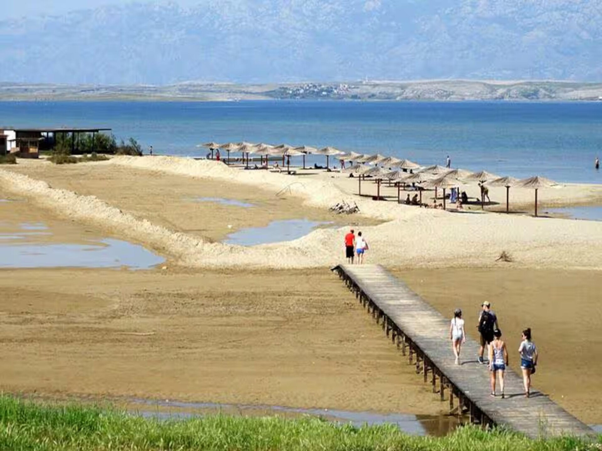 Romantische villa met gedeeld zwembad en privéterras nabij Zadar - foto 26