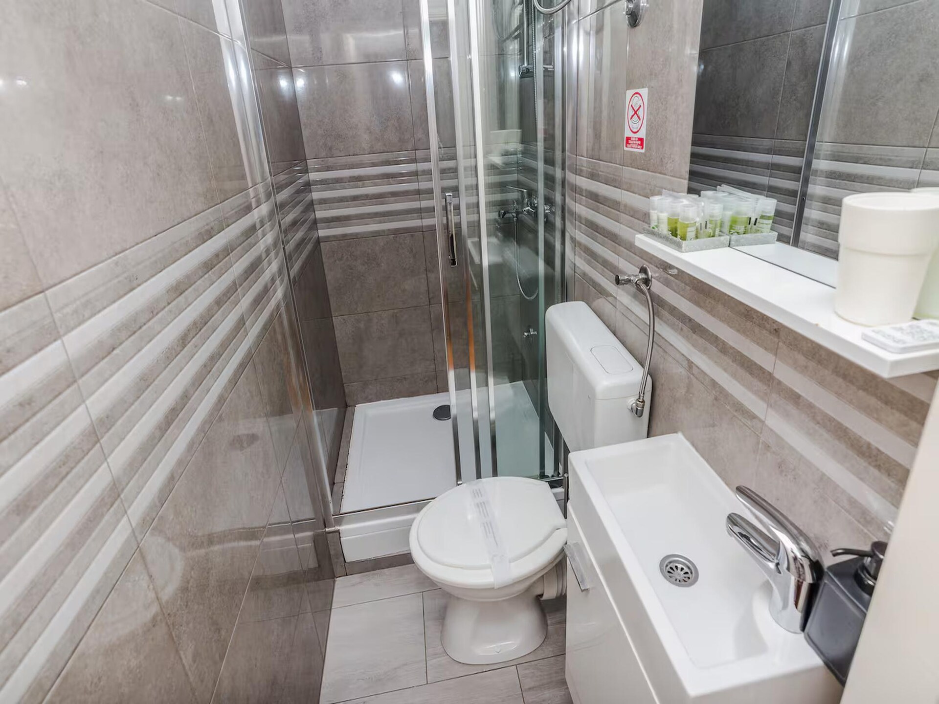 Modern vakantiehuis met zwembad voor 4 personen in Zadar - foto 12