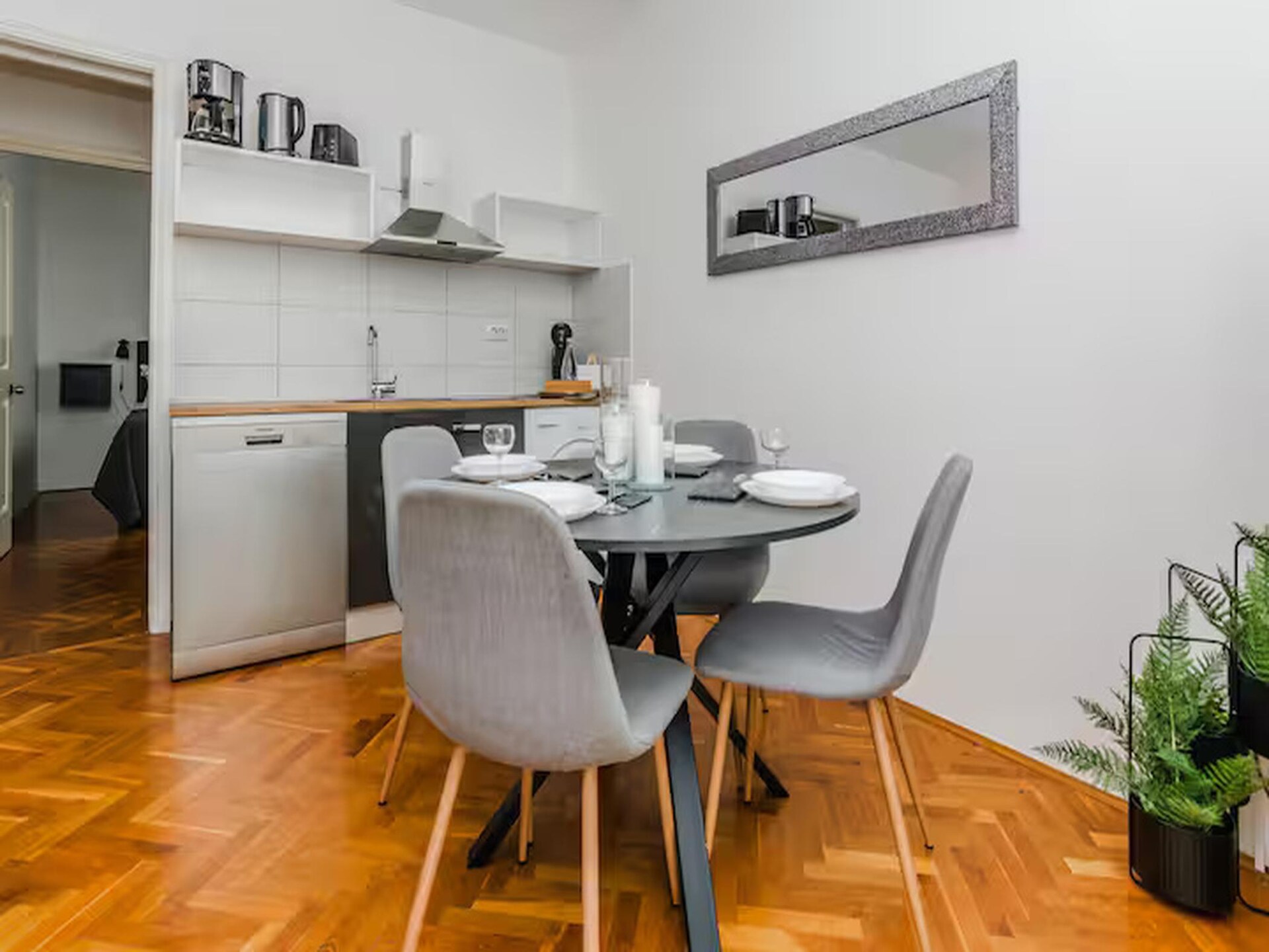 Modern vakantiehuis met zwembad voor 4 personen in Zadar - foto 3