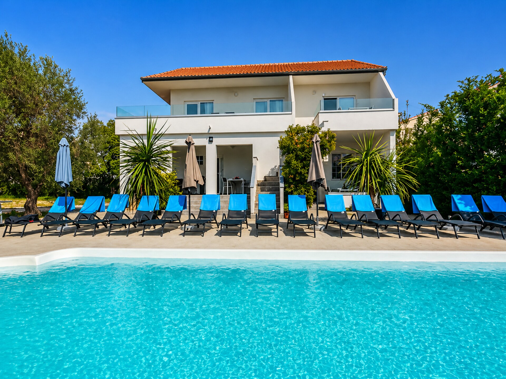 Modern vakantiehuis met zwembad voor 4 personen in Zadar - foto 7
